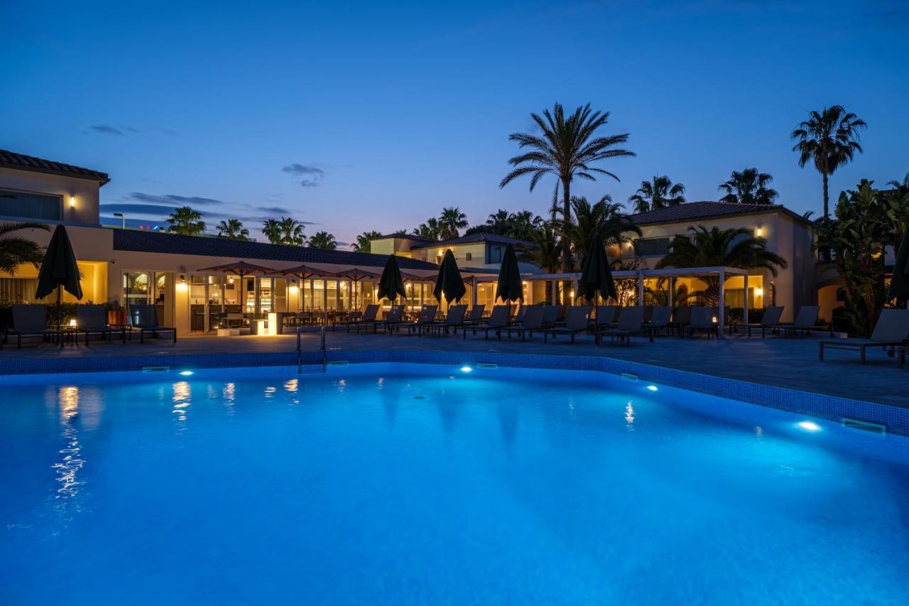 Oassium Hotel - Adults Only La Pineda Bagian luar foto
